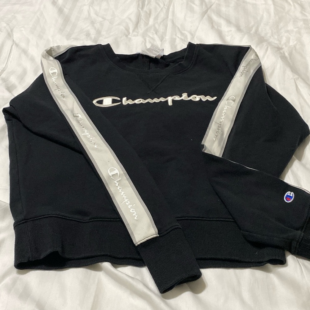 Champion womans size xs sweatshirt.